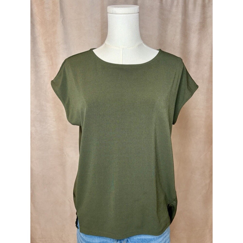 Banana Republic green short sleeve blouse XS flowy top